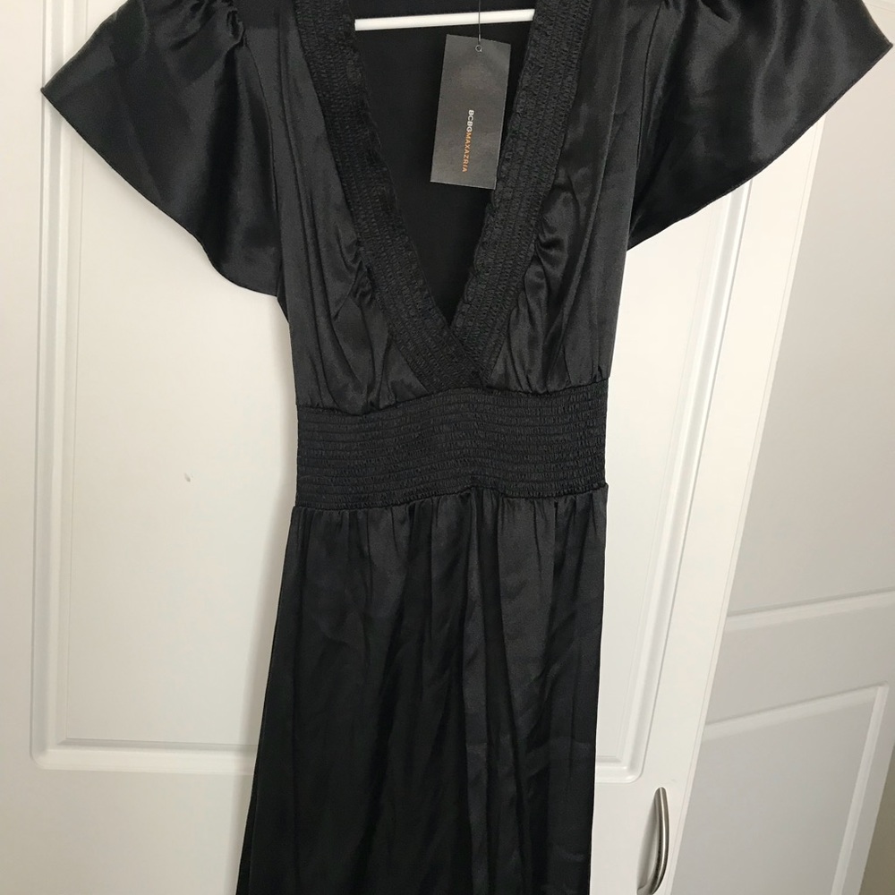 BCBG dress. TAGES ARE STILL ON IT.